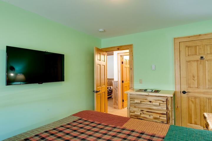 Room 118 of 153