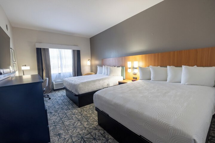 Country Inn & Suites by Radisson St. Petersburg - Clearwater, FL