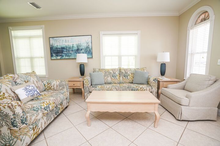 Room 12 of 20