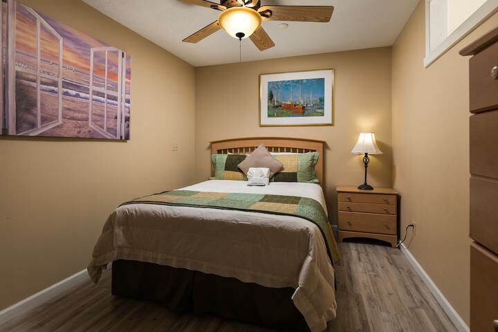 Room 195 of 279