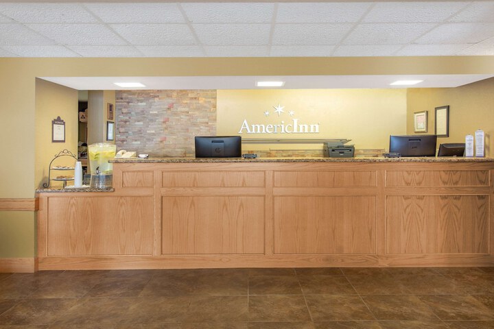 Hotel Interior 11 of 34