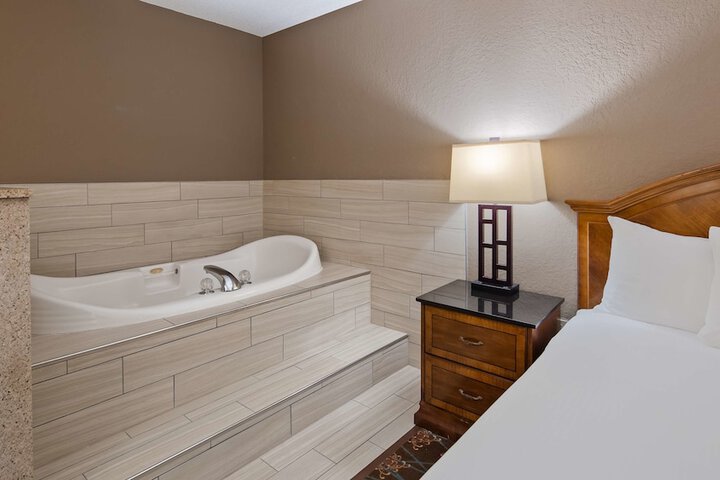 Best Western University Inn
