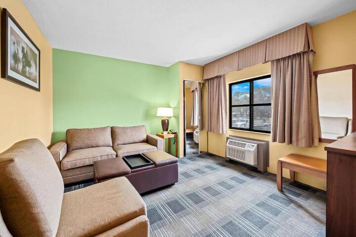 Quality Inn Madras