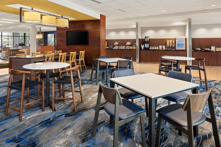 Fairfield Inn & Suites by Marriott Waterloo Cedar Falls