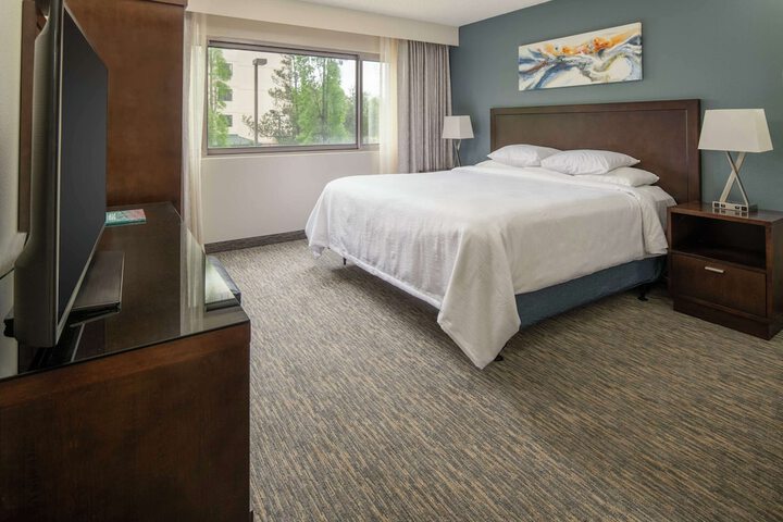 Embassy Suites by Hilton Seattle Tacoma International Airport