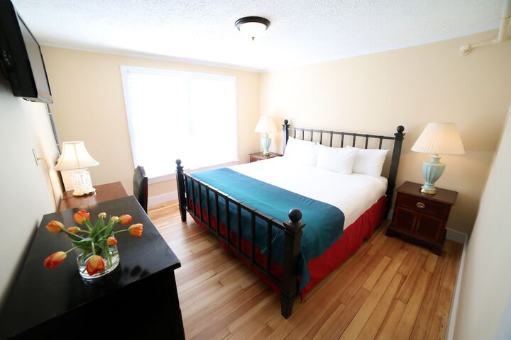Room 22 of 69