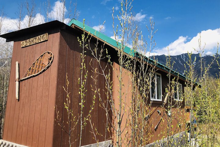 Wrangell Mountain Lodge