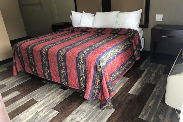 Room 19 of 31