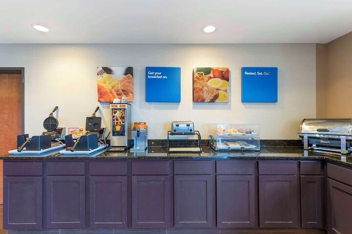Comfort Inn & Suites Grinnell near I-80