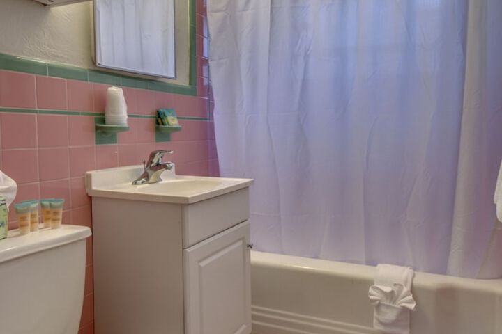 Room 42 of 48