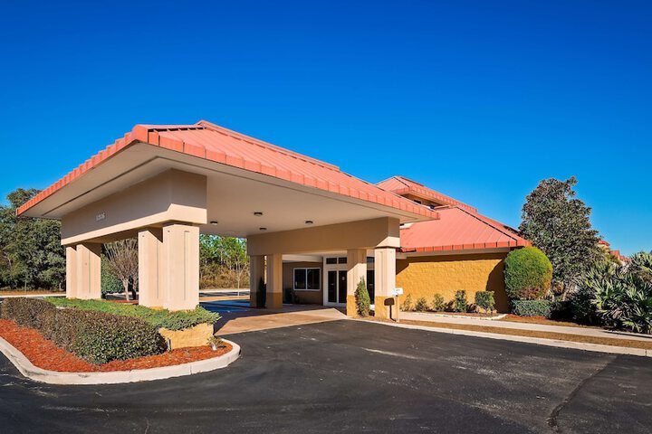 Hotel 3 of 23