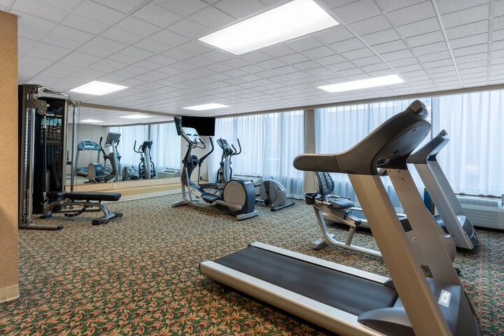 Ramada by Wyndham Reno Hotel and Casino