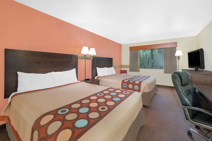 Room 6 of 20