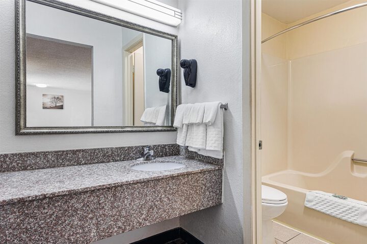 Best Western Palestine Inn