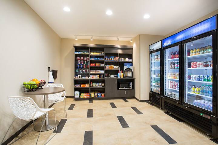 Candlewood Suites Longmont - Boulder Area by IHG