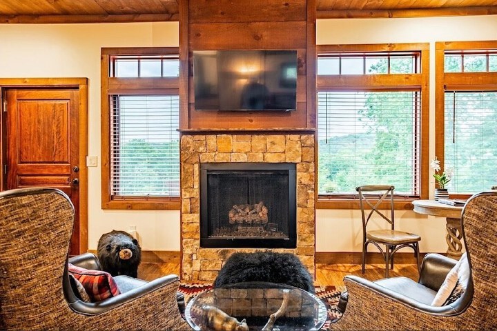 The Dogwood Inn