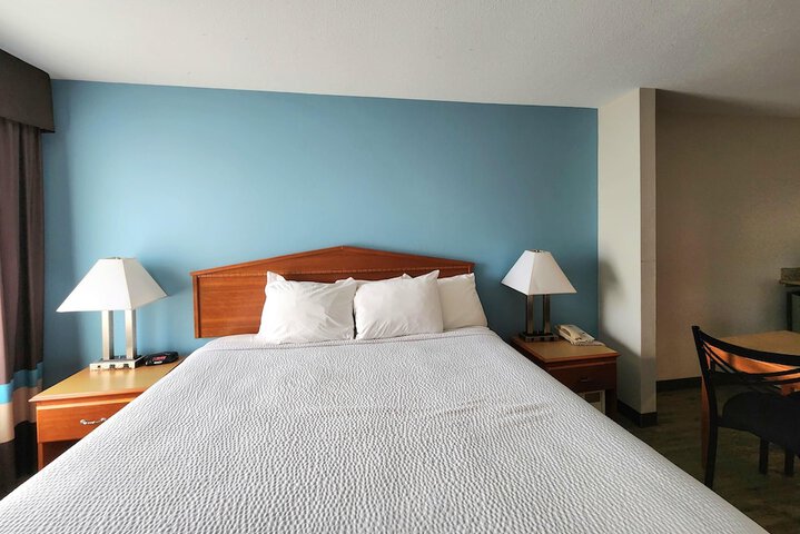 Days Inn & Suites by Wyndham Thibodaux
