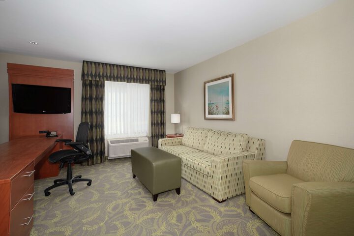 Room 38 of 80