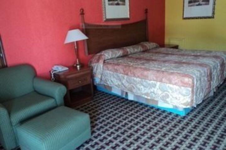 Express Inn