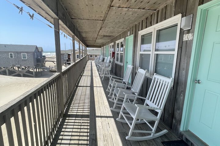 Hotel 11 of 63