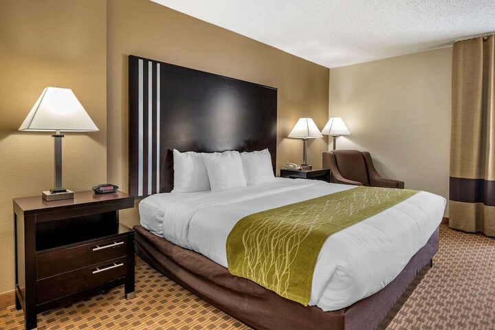 Room 14 of 30