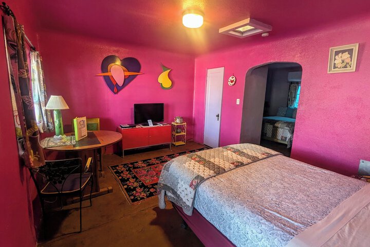 Room 255 of 286