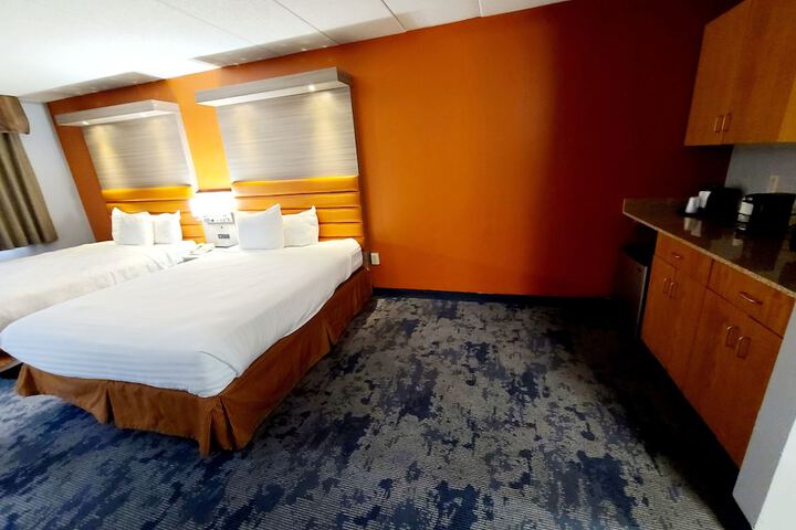 Room 79 of 100