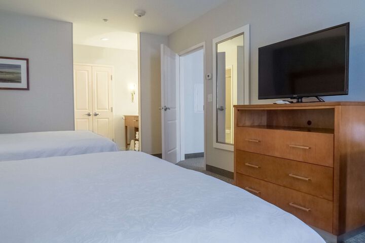 Room 11 of 26