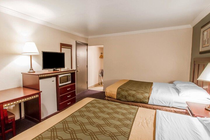 Room 19 of 23