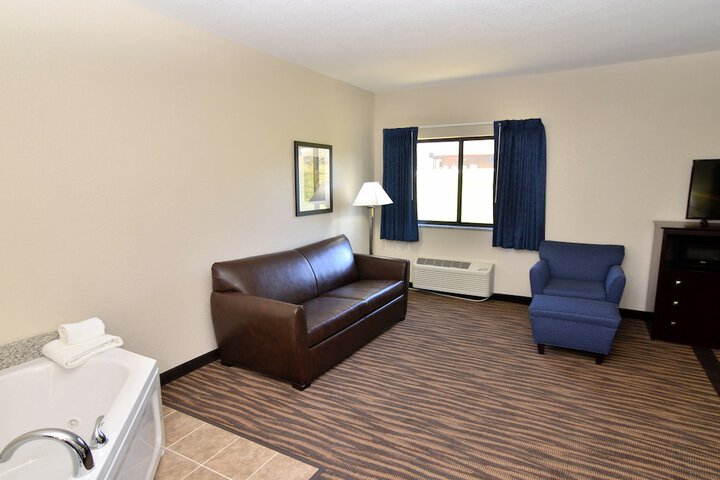 Room 47 of 105