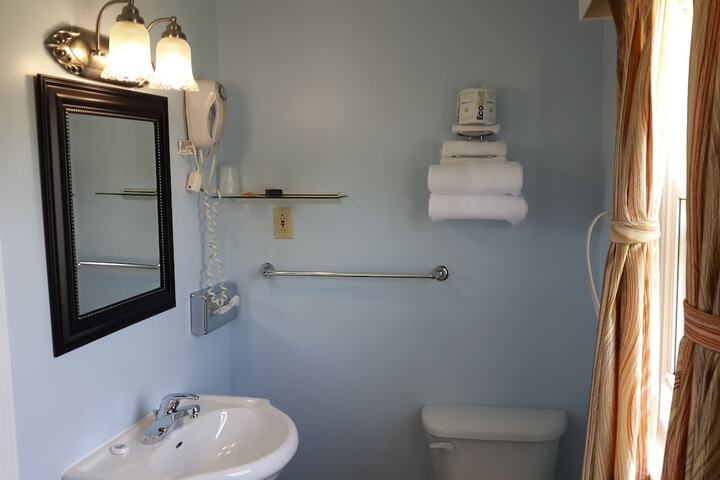 Room 46 of 62