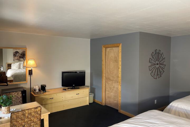 Room 33 of 79