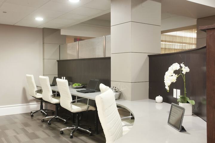 Business Center 29 of 29