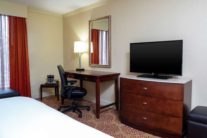 Room 51 of 84
