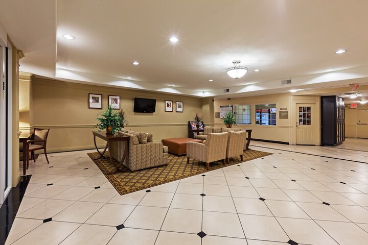 Hotel 5 of 29