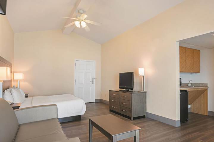 Room 30 of 45