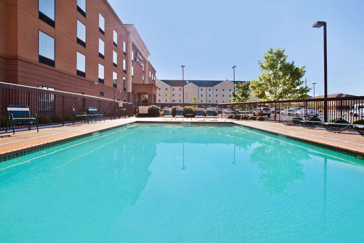 Hampton Inn & Suites Oxford Anniston