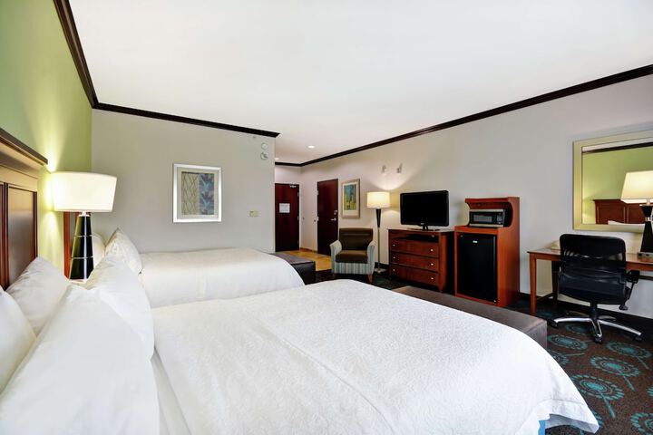 Room 35 of 63