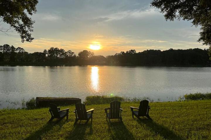 Hammock Lake House - 4BDR Lake Park Valdosta Area