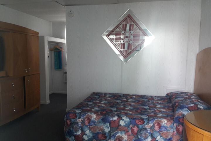 Room 38 of 44