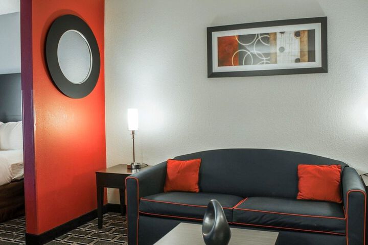 Room 37 of 50