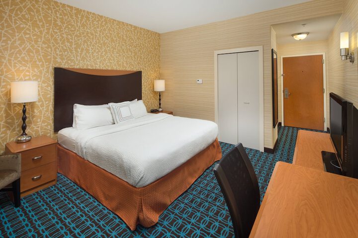 Room 14 of 20