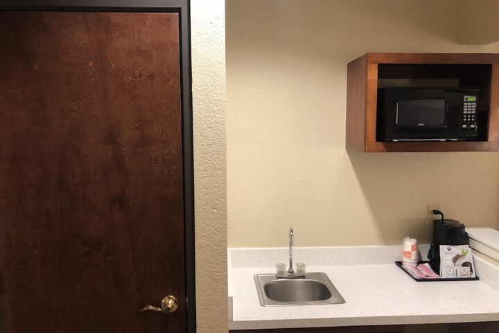 Room 41 of 57