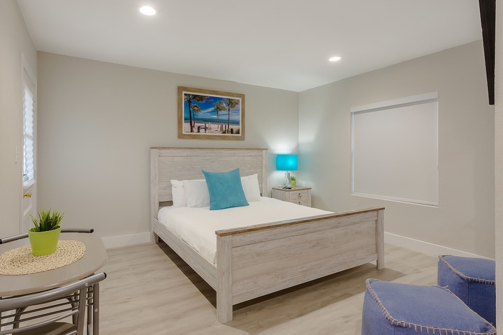 Room 32 of 55