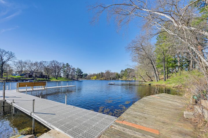 Lake Wissota Home w / Private Dock + Fire Pit!