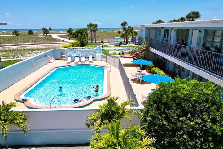 Beachside Resort Motel