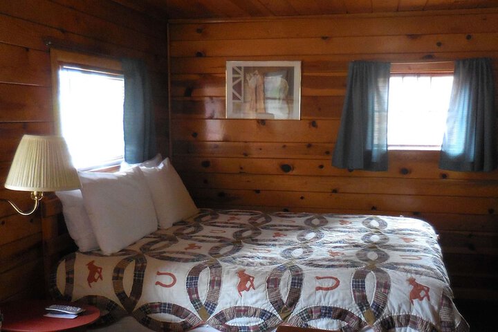 Room 43 of 79