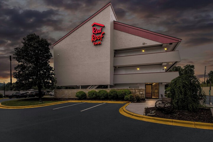 Red Roof Inn Asheville - Biltmore West