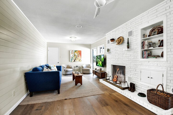 Stunning Home-right Across From Albert Dance Hall!