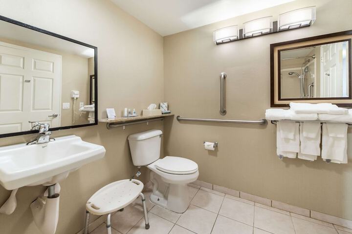 Comfort Suites Atlantic City North